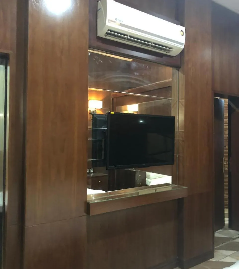 The Land Of Happiness Chalets 2 Hotel Jeddah 0*,  Saudi Arabia